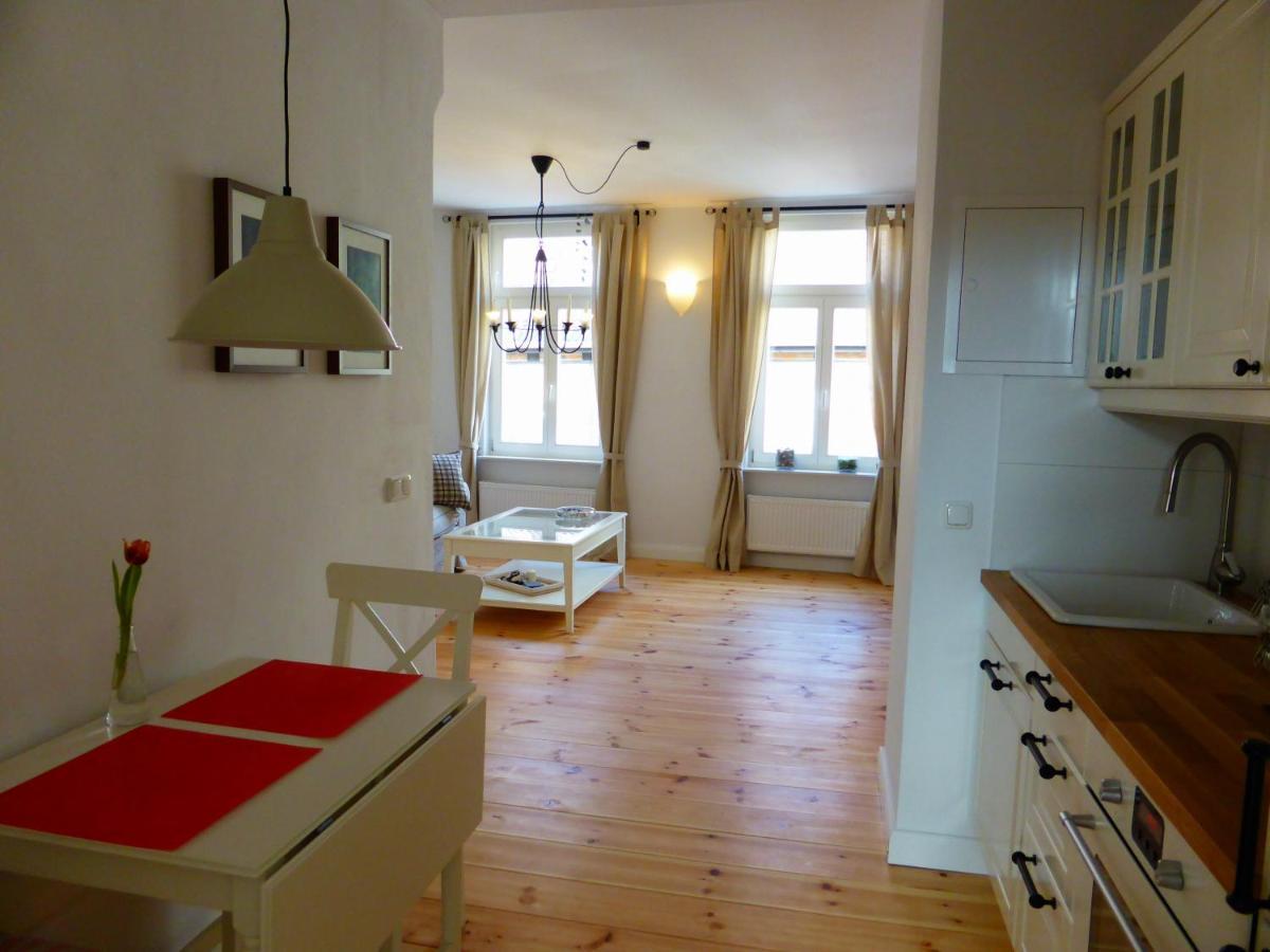 Kleine Hohe 18 Apartment Wismar Exterior photo